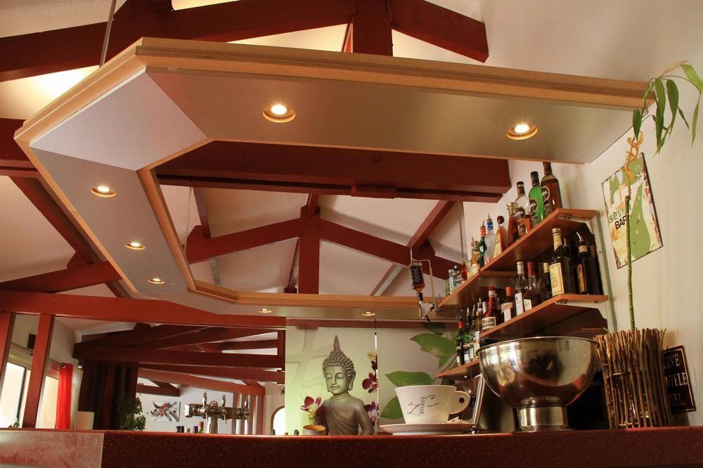 Hotel Logis Restaurant Pont Du Gard 3*